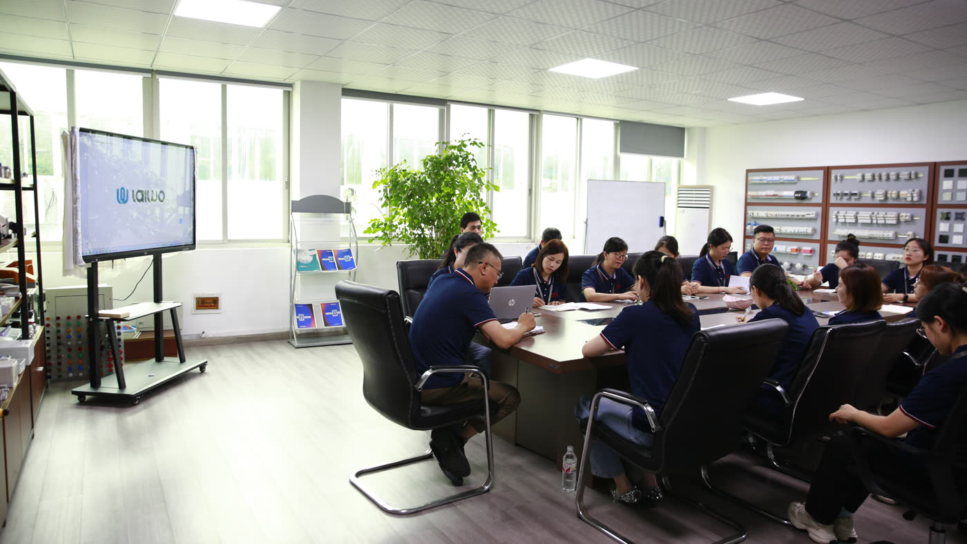 Engineering & sales review